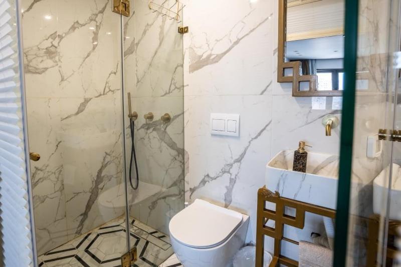 Perla Low-Cost Yerusalem Bagian luar foto